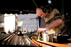 05GLUULiveSet00