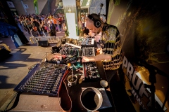 05GLUULiveSet04