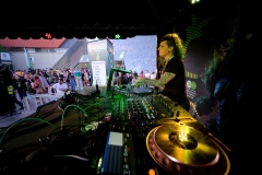 06SharinSkank003